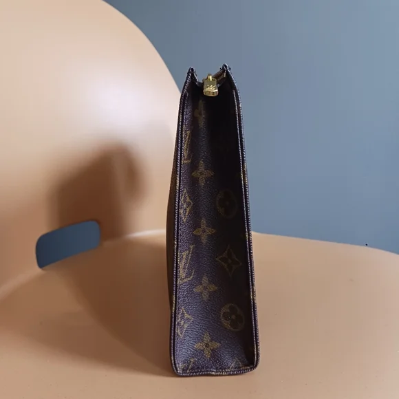 Louis Vuitton Pouch,toiletry, Cosmetic Bag, Case - Picture 7 of 14